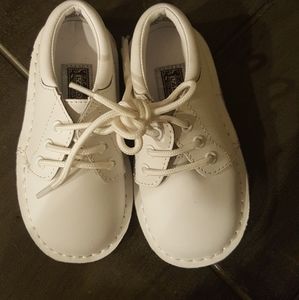 NWOT L'Amour Boys 5012 White Leather Lace Up Shoes